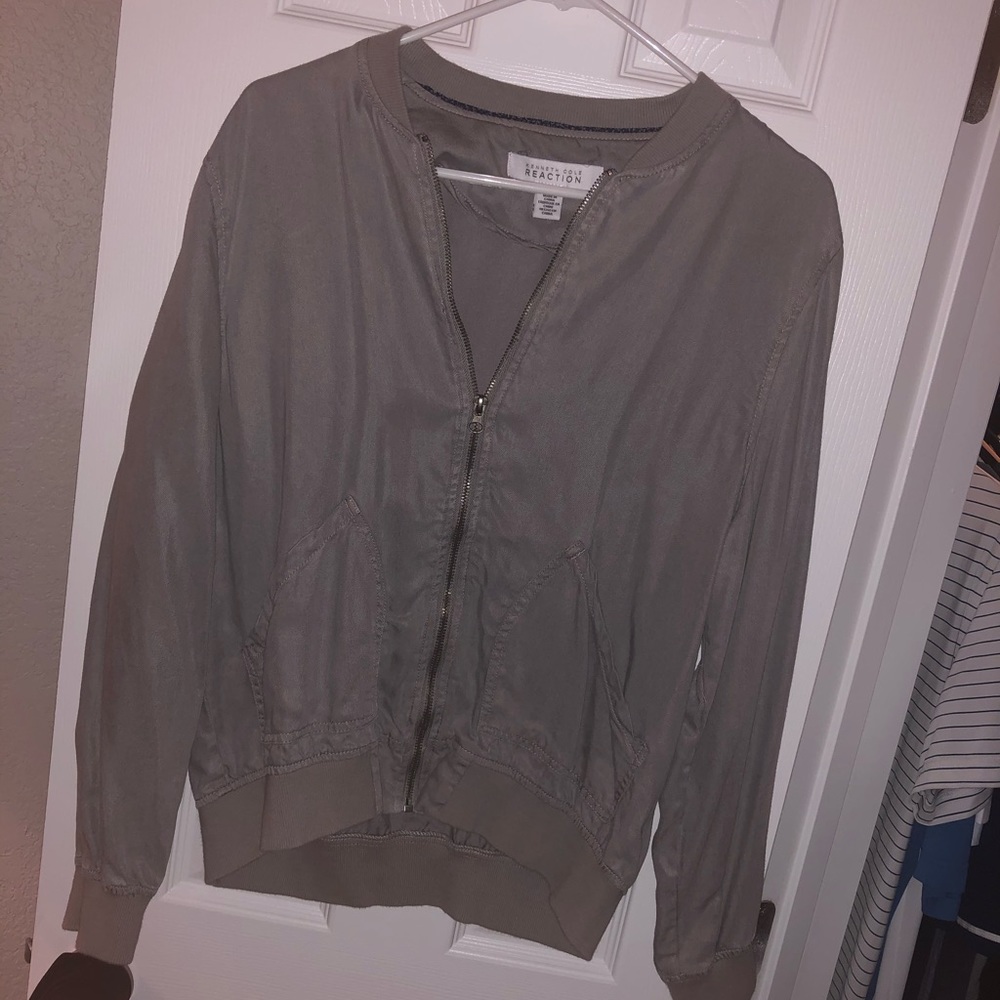 Light gray bomber jacket